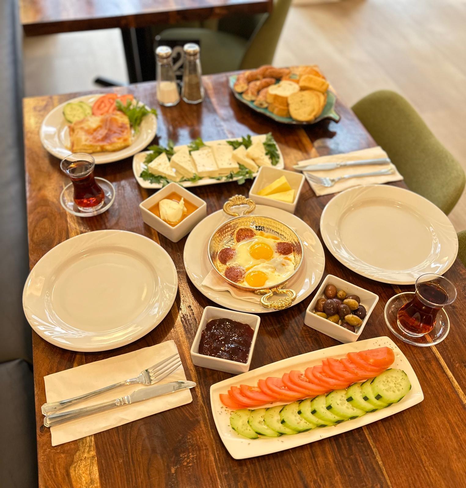 TURKISH SERPME BREAKFAST